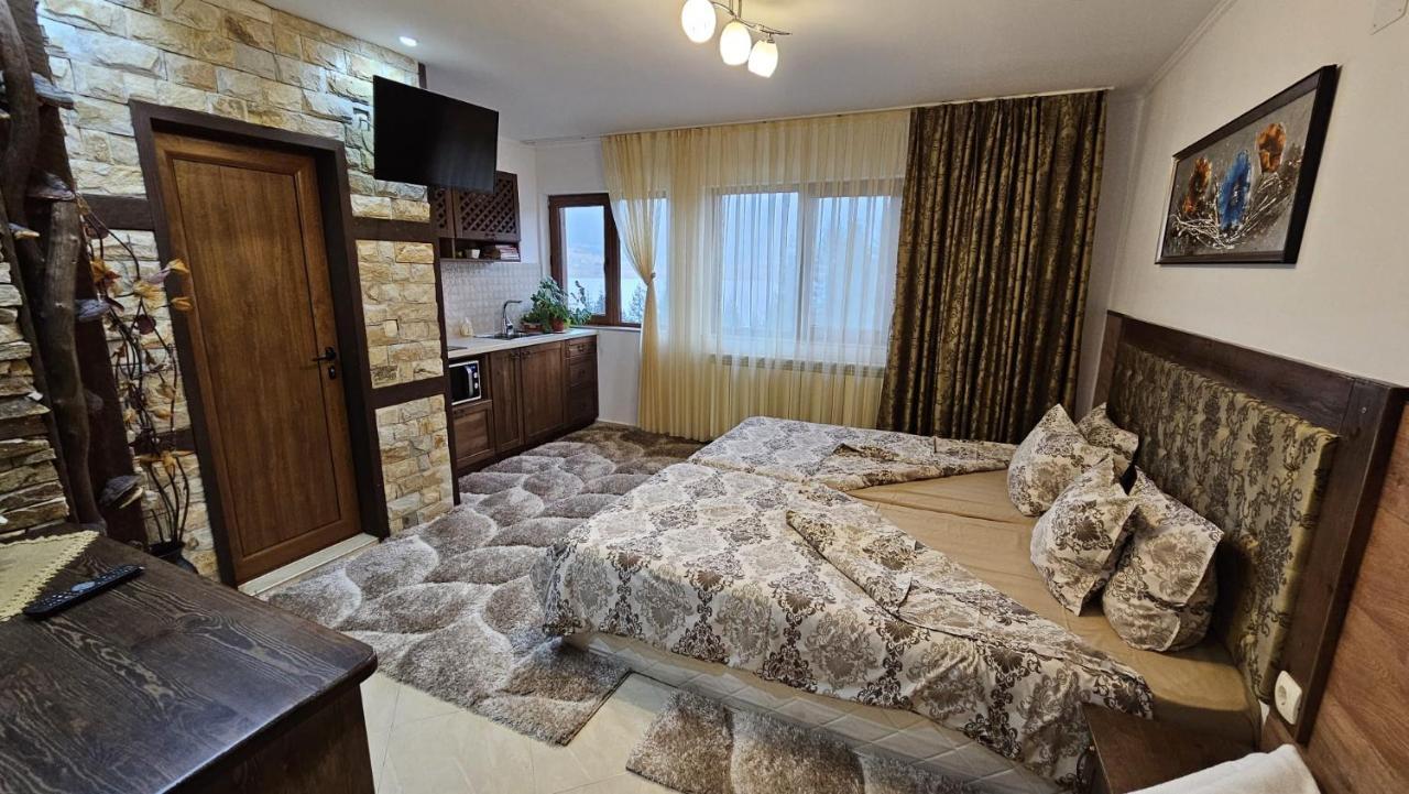 Villa Hills - Къща За Гости С Храна Orlino エクステリア 写真