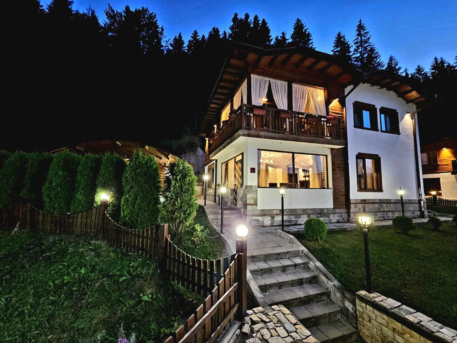 Villa Hills - Къща За Гости С Храна Orlino エクステリア 写真